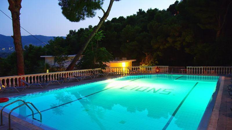 Lions 2 Studios&Apartments, Poros Island. Poros Town Exterior foto